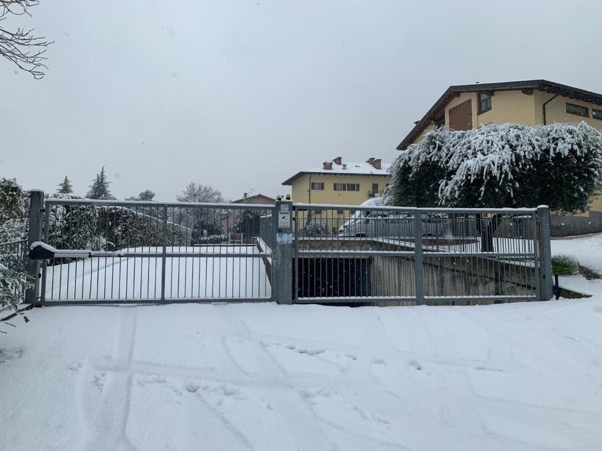 La Vineria House - Appartamento Yellow Dolcè Zewnętrze zdjęcie